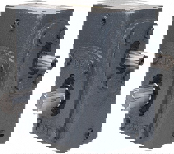 Speed Reducer: 0.39 hp Max Input